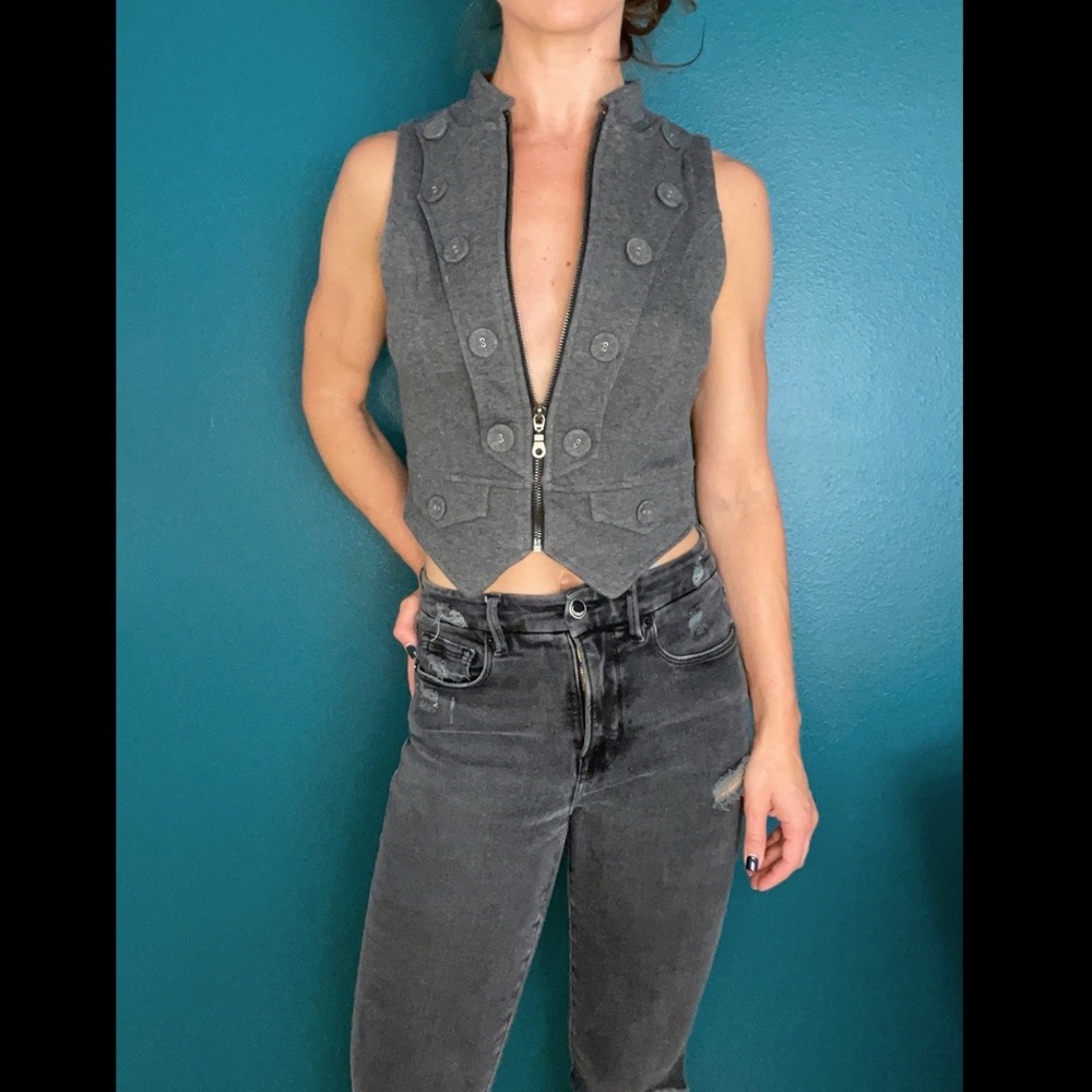 Forever 21 Grey Zipper Vest